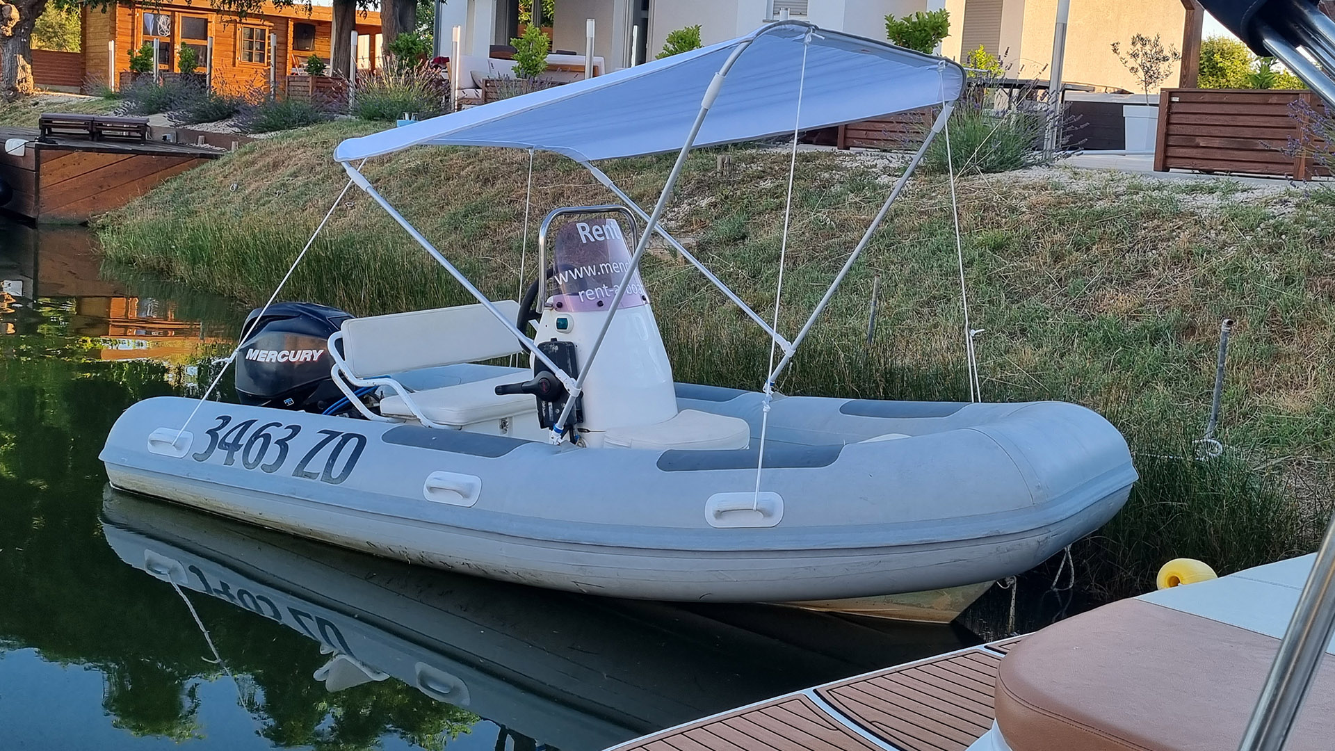 Grand 380 RIB optional Bimini